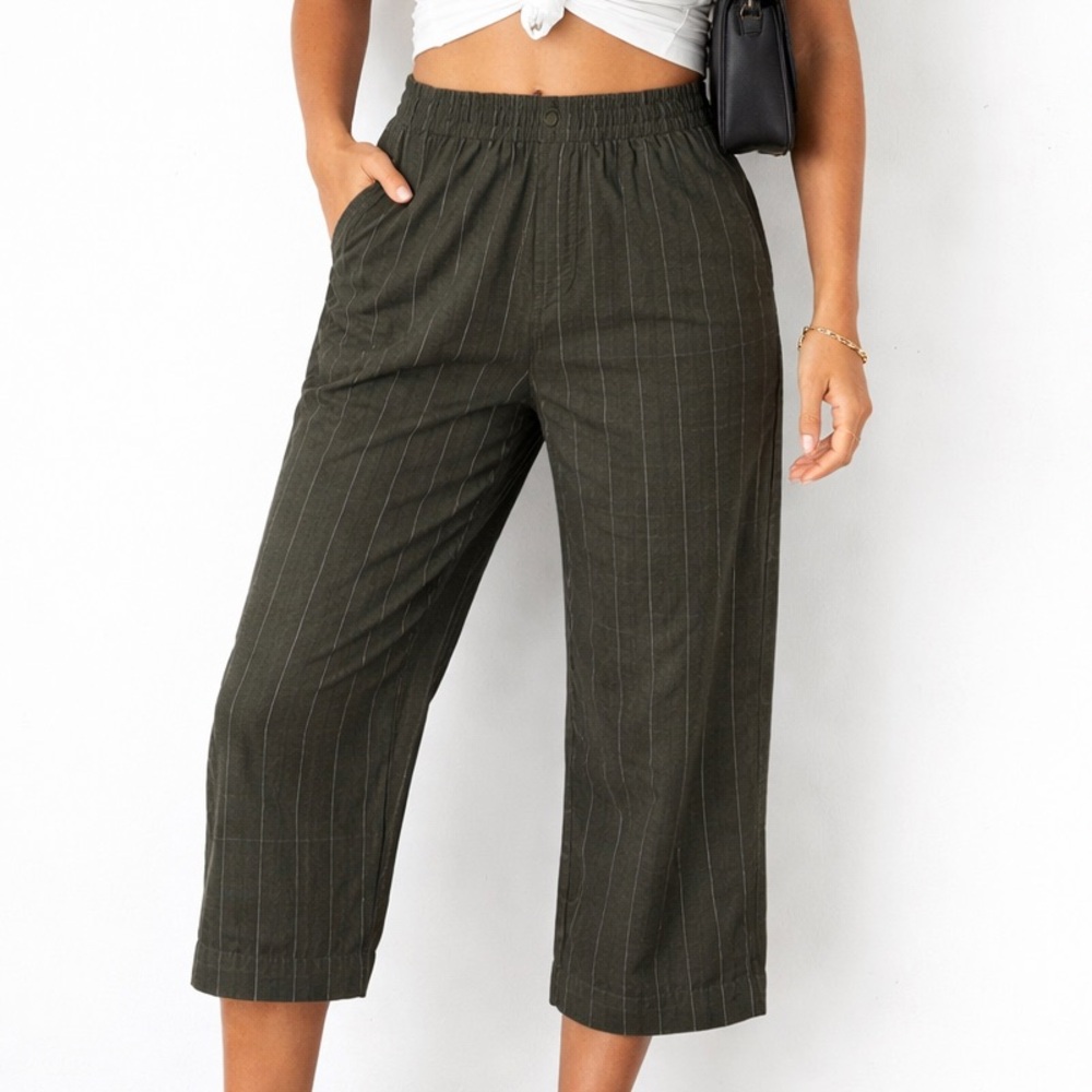Forever 21 Green Capri Striped Pants Yellow Cream Plaid Elastic Waist Size Small